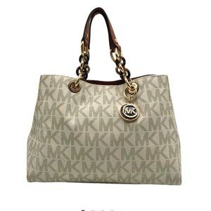 Michael Kors Cynthia Medium Satchel – White / Vanilla
